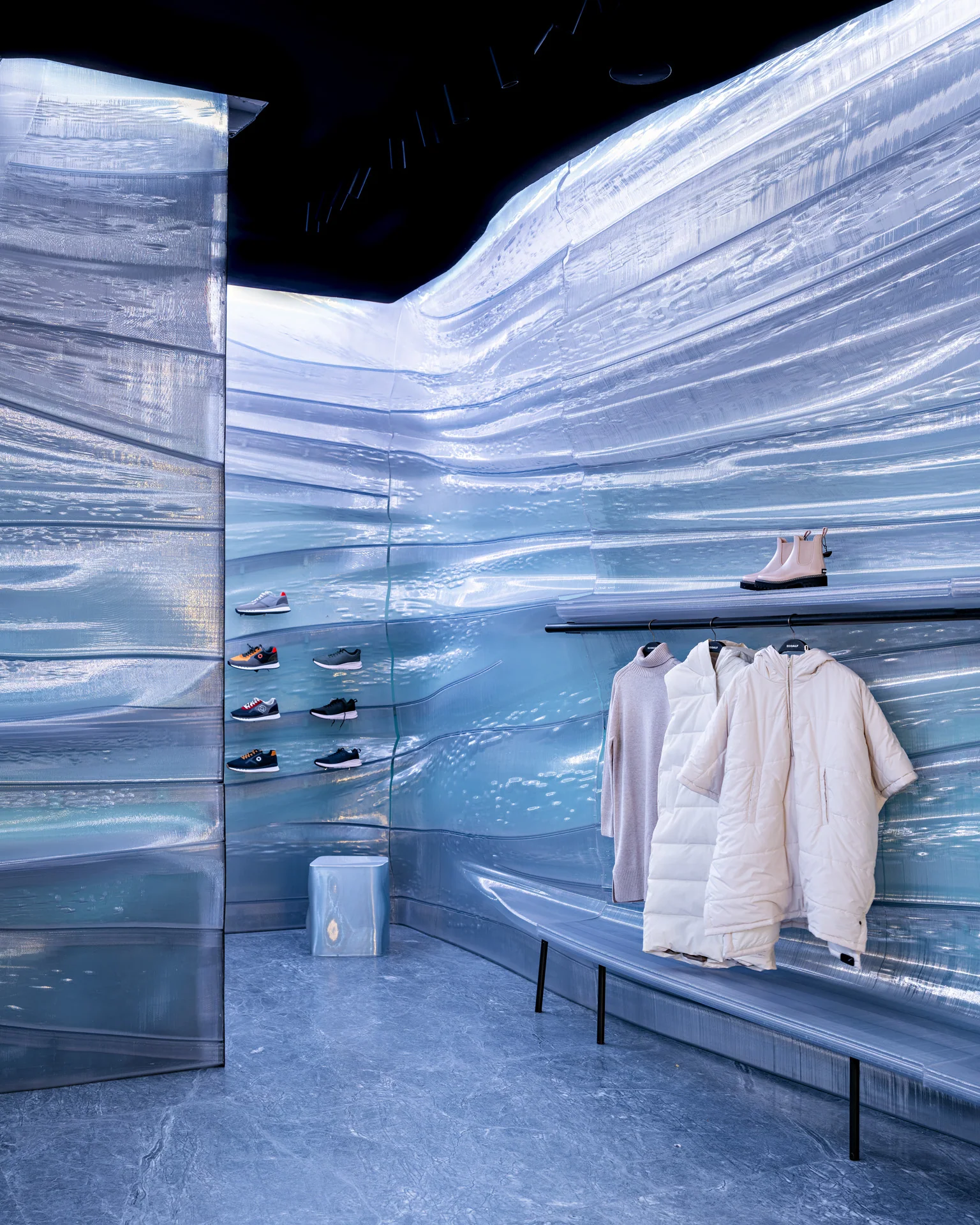 Ecoalf Flagship (2023) — image 3 of 15