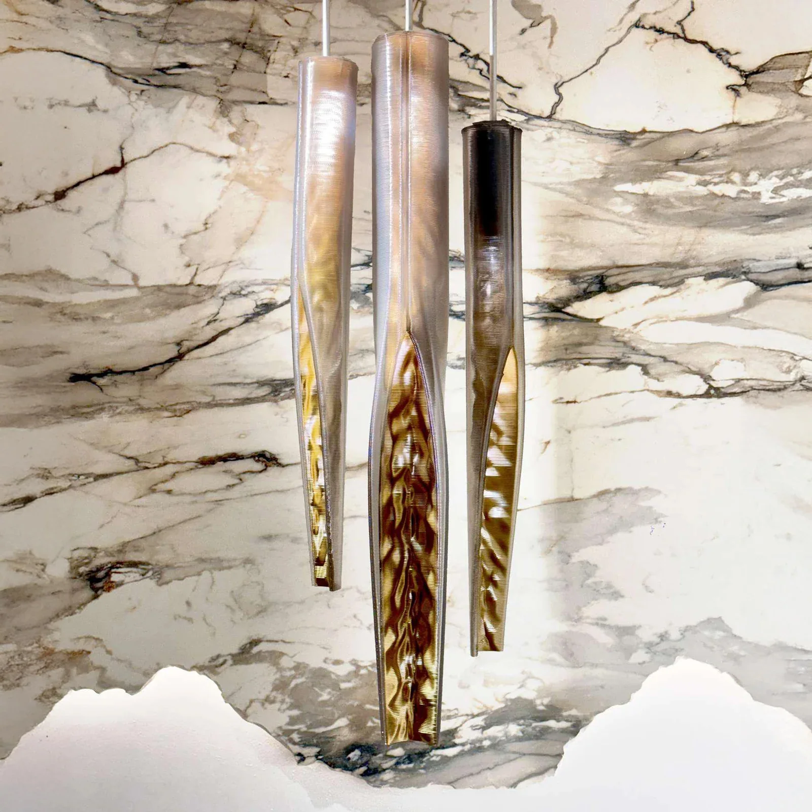 Ice Gold Lamp (2024) — image 2 of 8