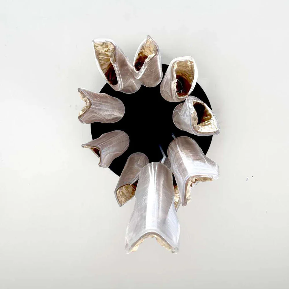 Ice Gold Lamp (2024) — image 5 of 8