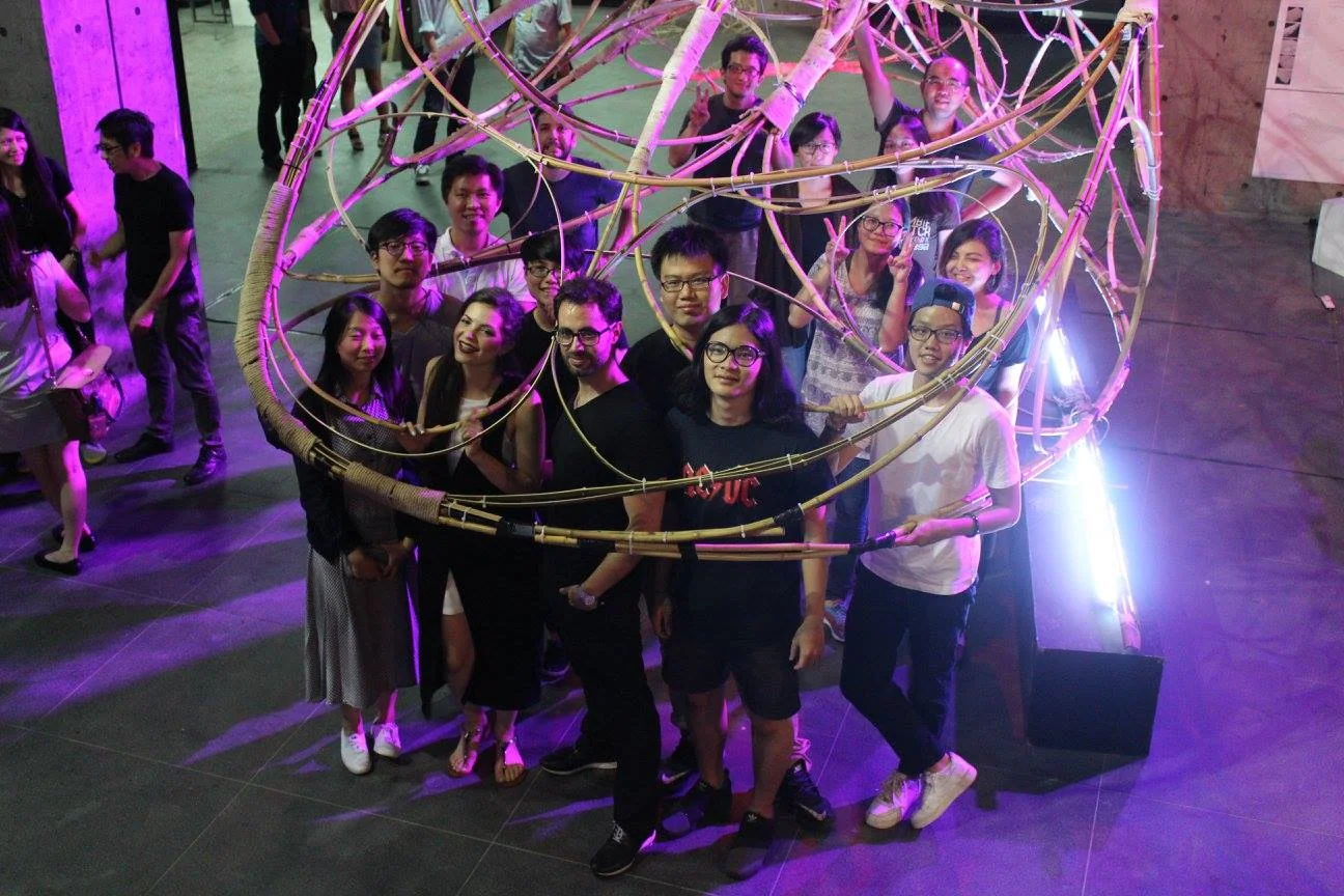 Offshore Bezier, Dezact Extra Fabrica, Taipei (2015) — image 6 of 9