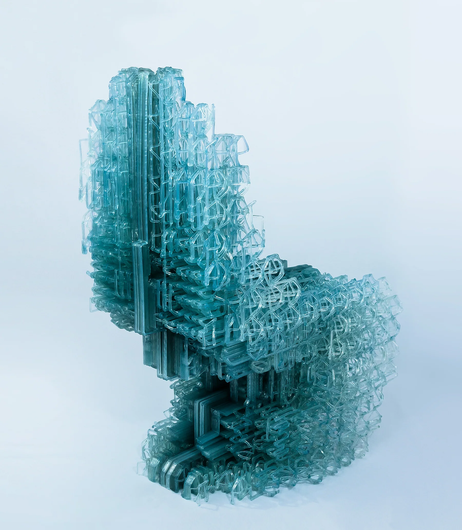 VoxelChair v1.0, Robotically 3D printed plastic chair (2017) — image 3 of 9