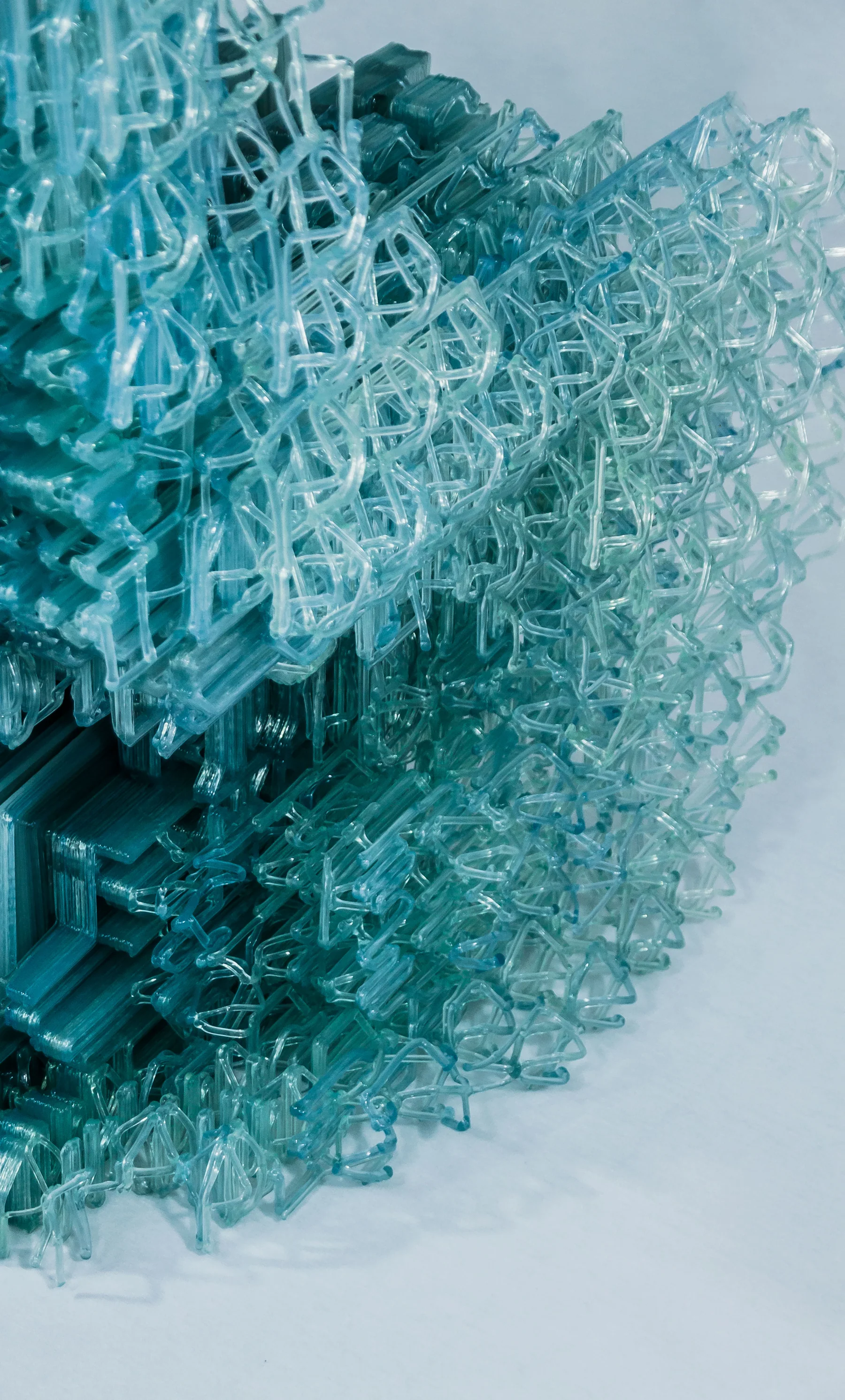 VoxelChair v1.0, Robotically 3D printed plastic chair (2017) — image 7 of 9